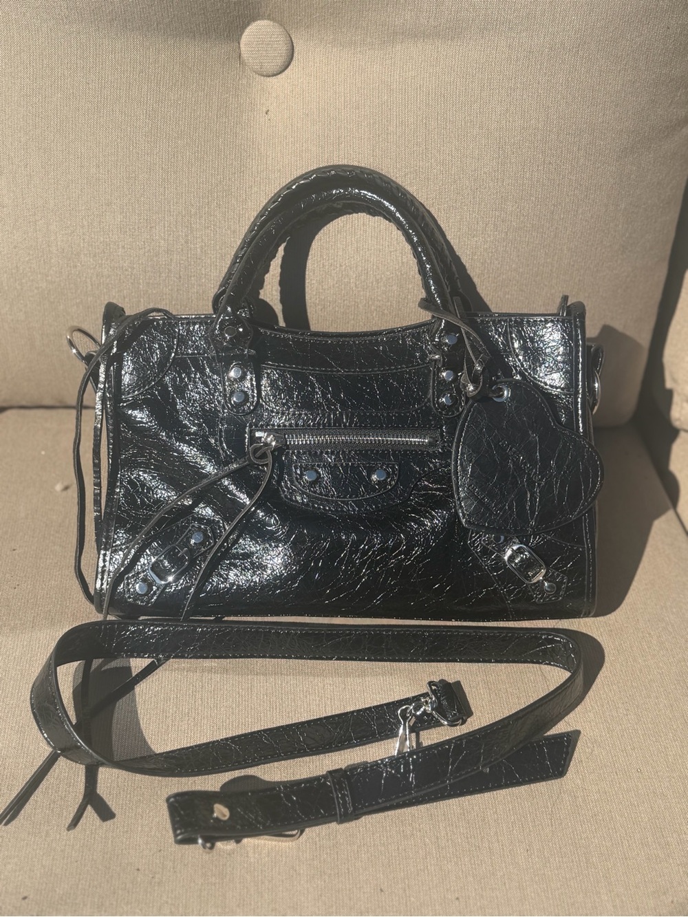 Black Leather classic city bag come with strap and heart mirror